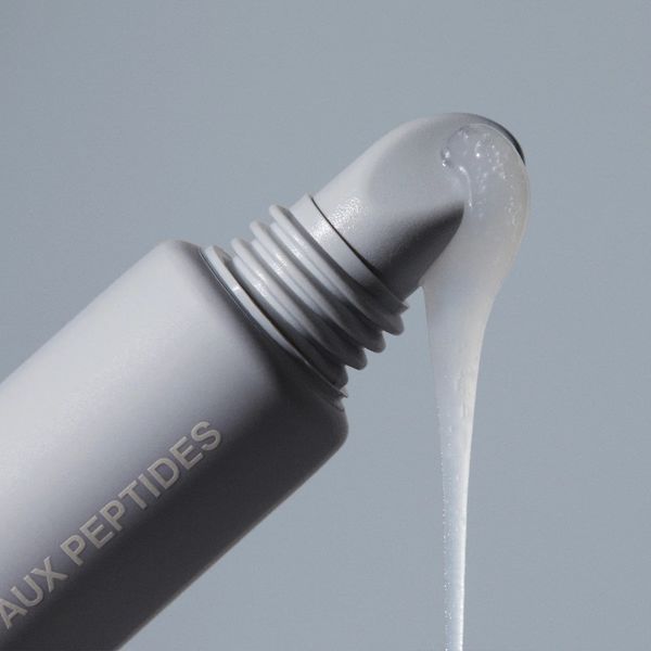 Прозорий пептидний бальзам для губ без смаку та аромату Rhode Peptide Lip Treatment Unscented RD05 фото